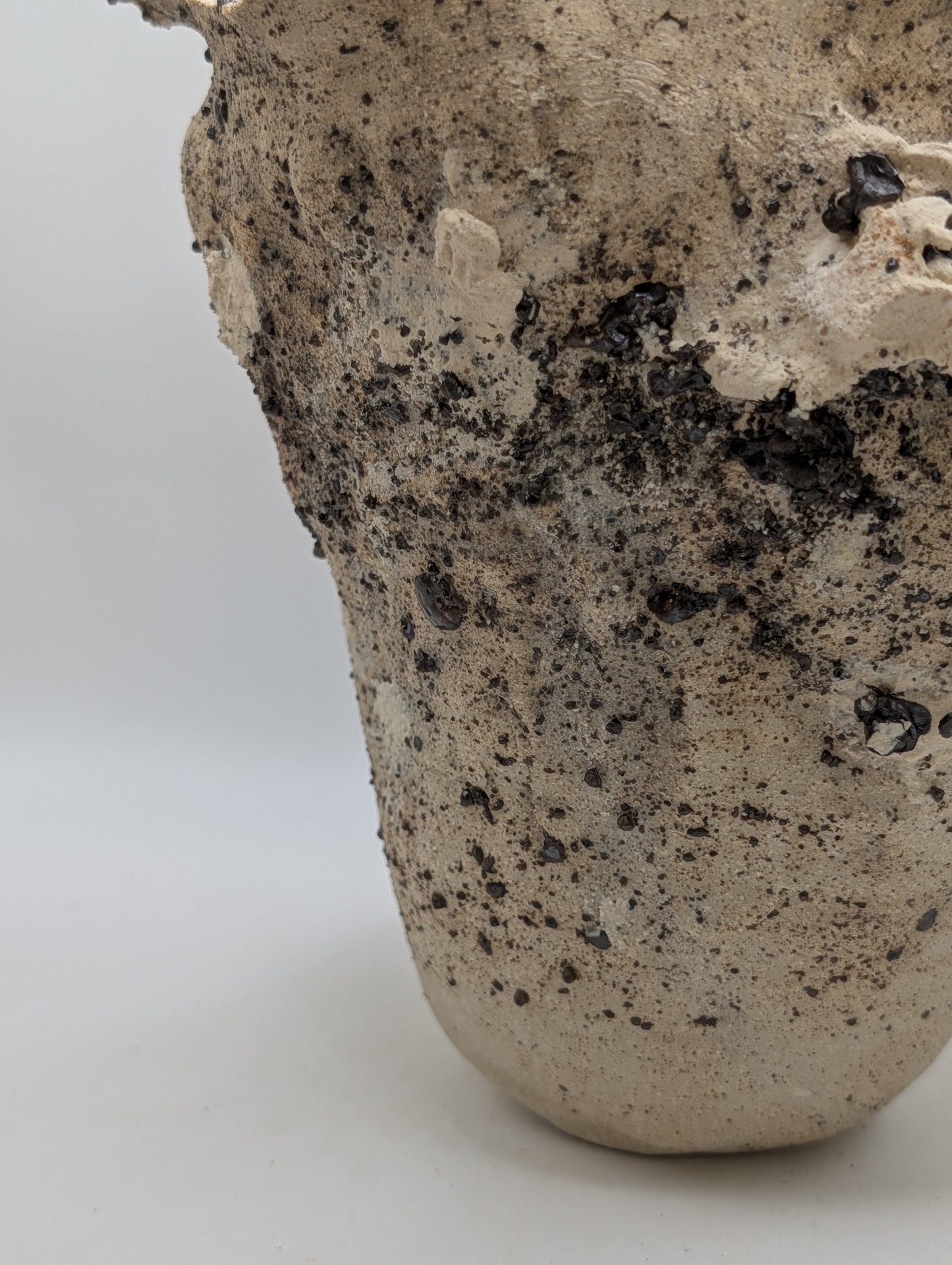 Ceramic Piece 2080