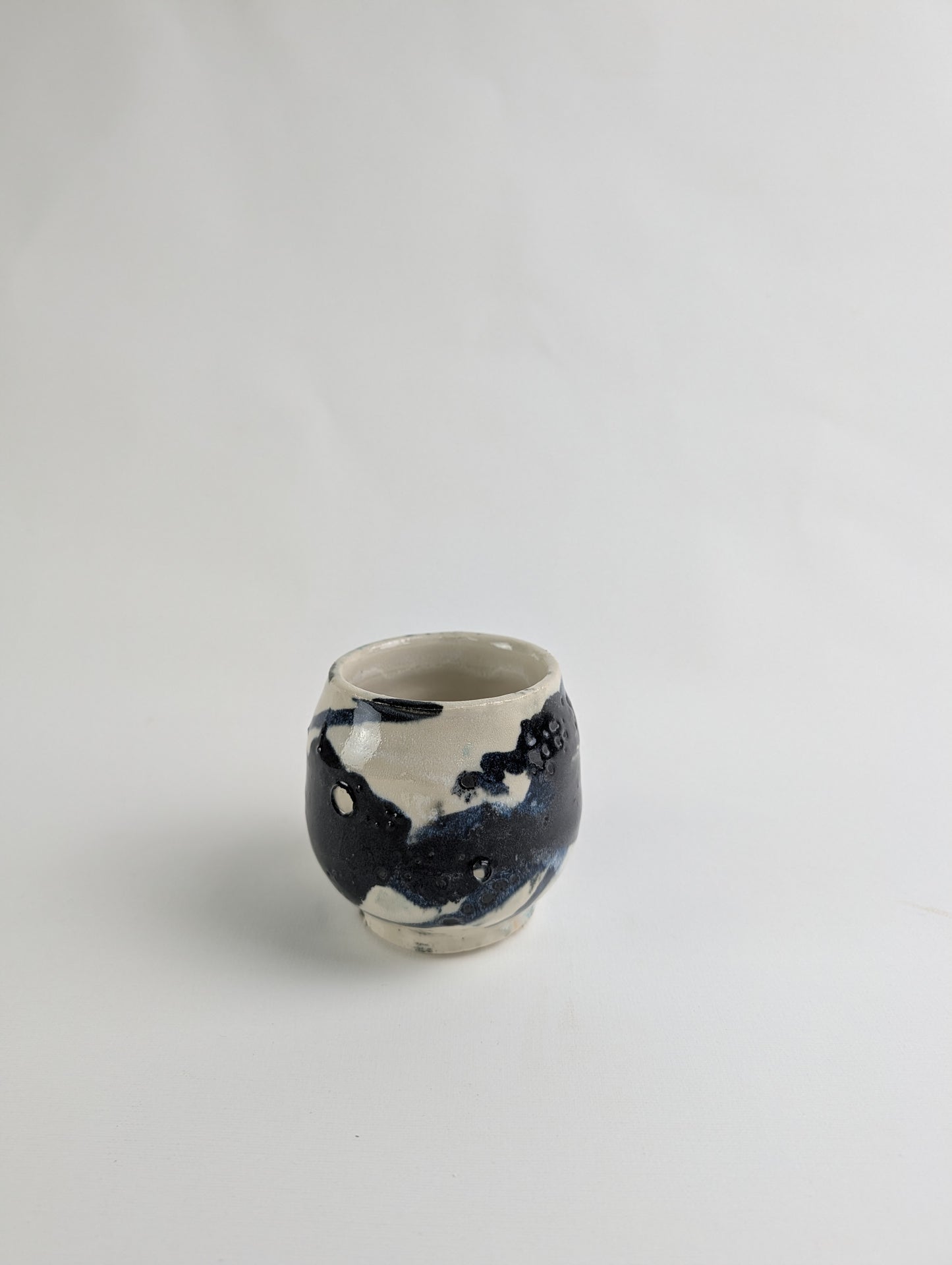 Handmade Abstract Cup - 2086