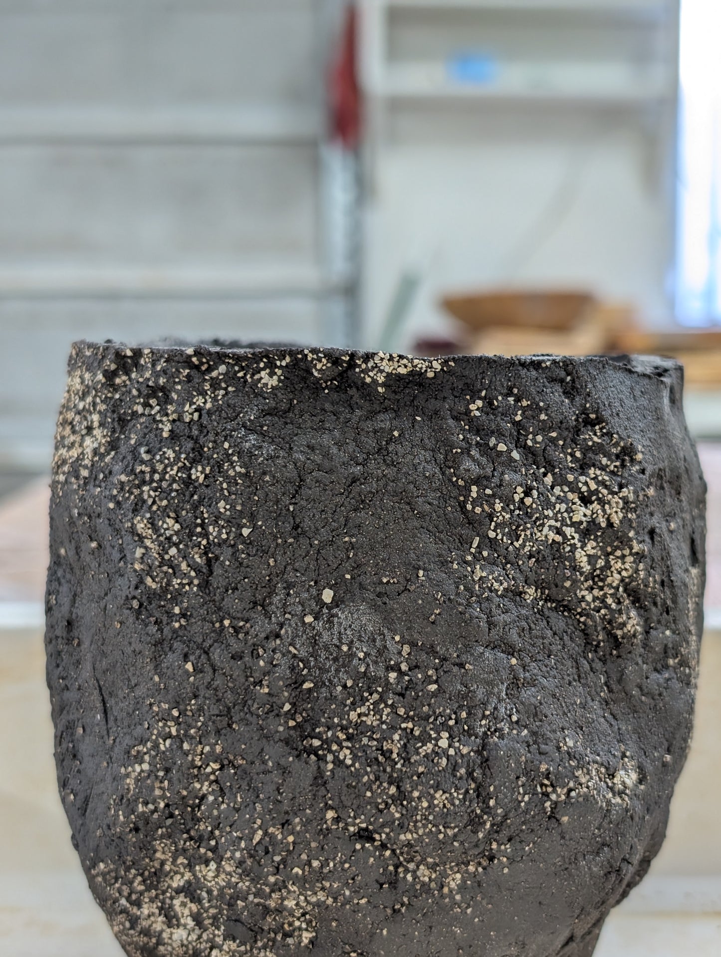 Ceramic Piece 1761 groggy black clay