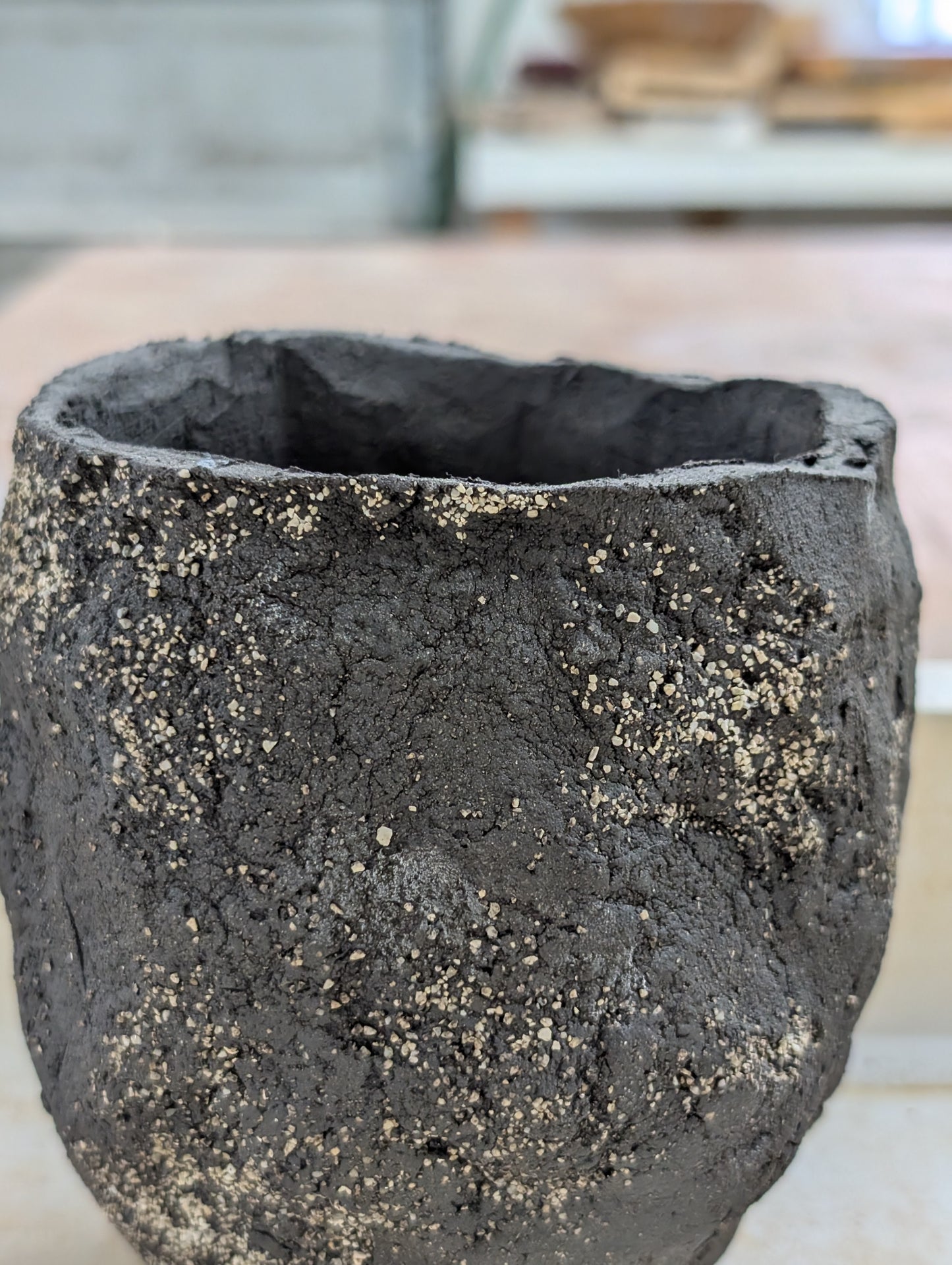 Ceramic Piece 1761 groggy black clay